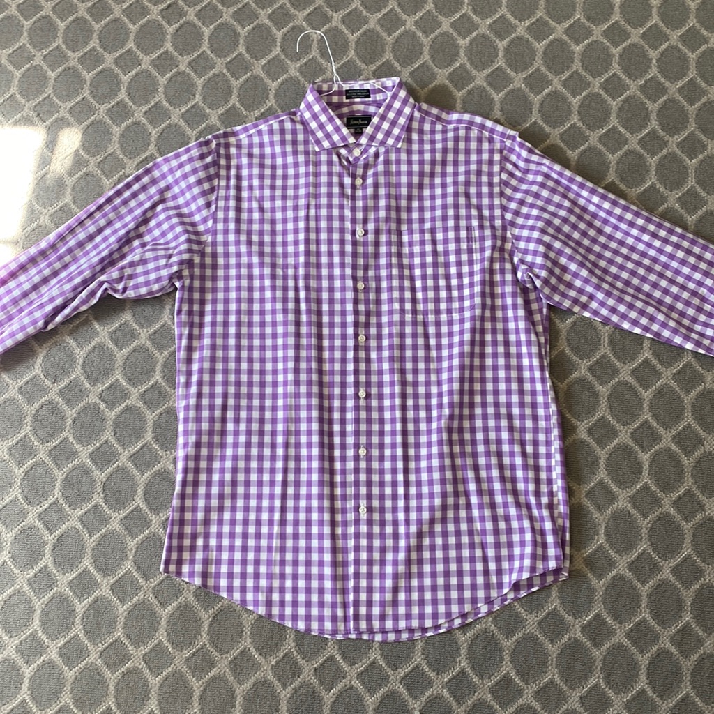 Neiman Marcus Perfect Shirt Looks Brand New